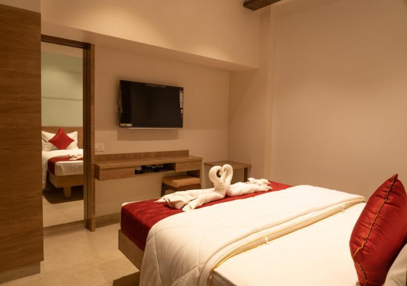 The Paradise Hotel - Luxury Stay Kanchipuram Exterior foto