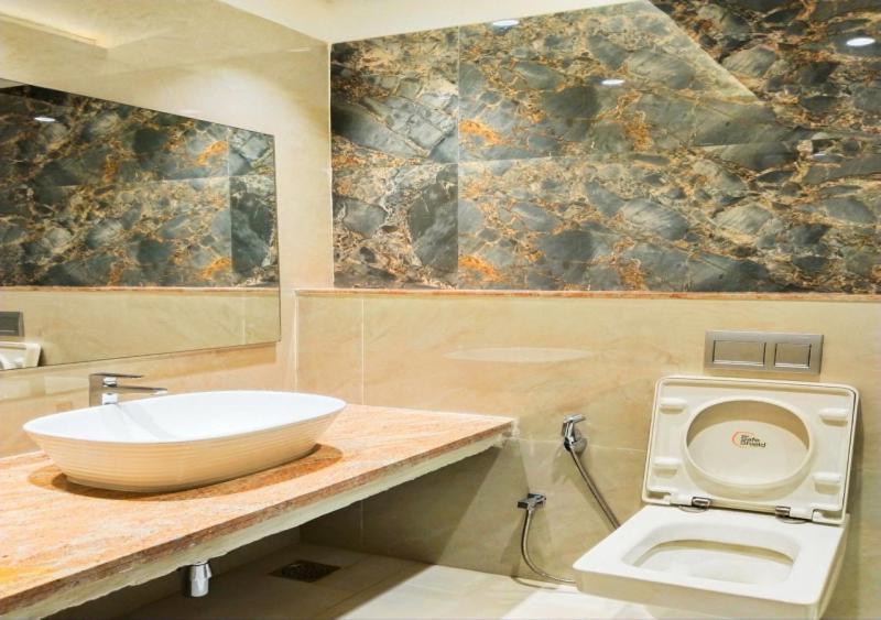 The Paradise Hotel - Luxury Stay Kanchipuram Exterior foto