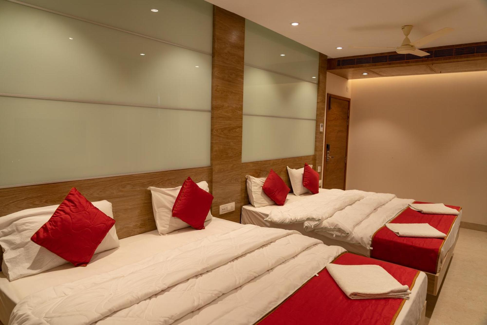 The Paradise Hotel - Luxury Stay Kanchipuram Exterior foto